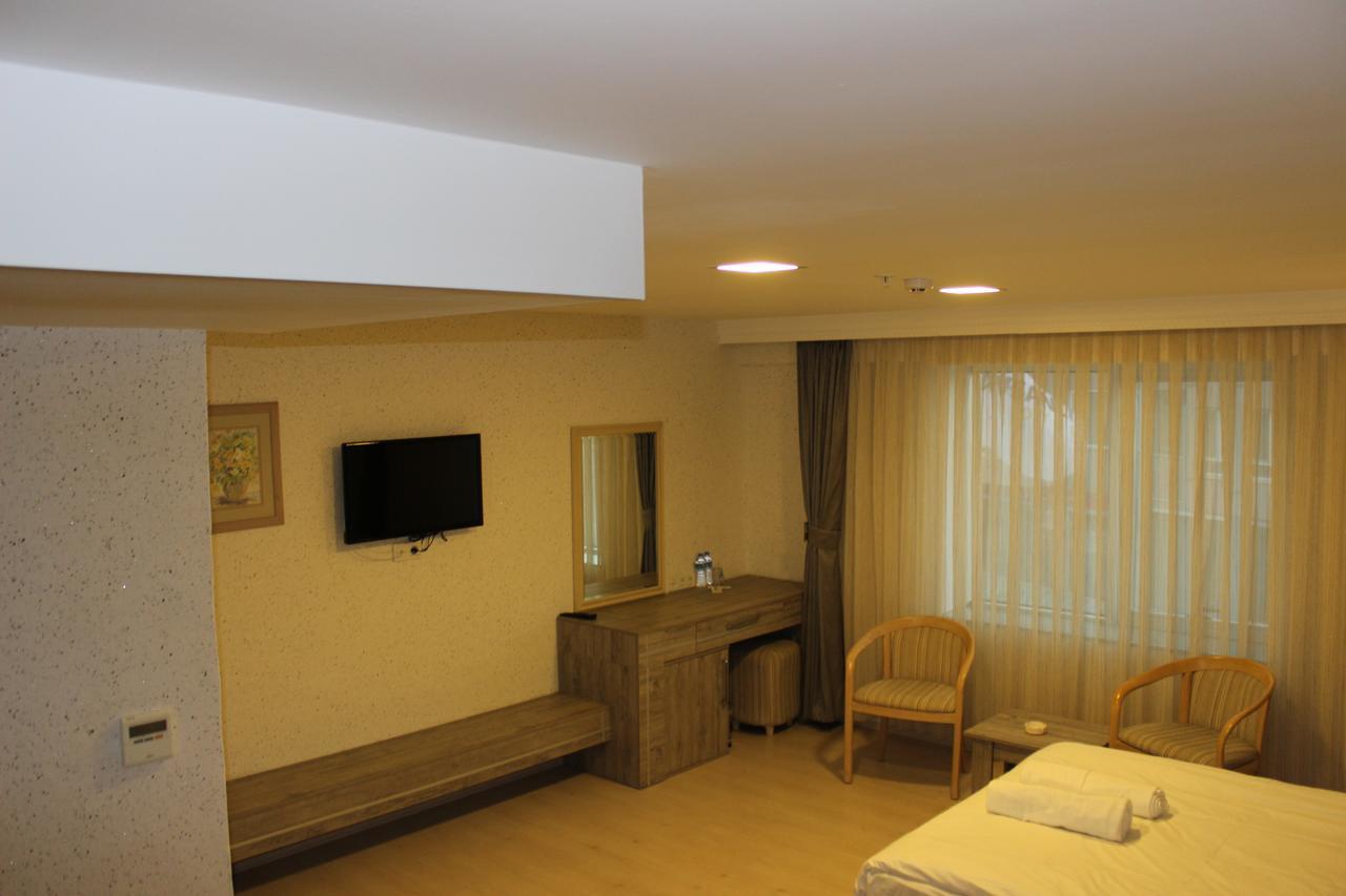 كوتاهيا Tavsanli Otel المظهر الخارجي الصورة