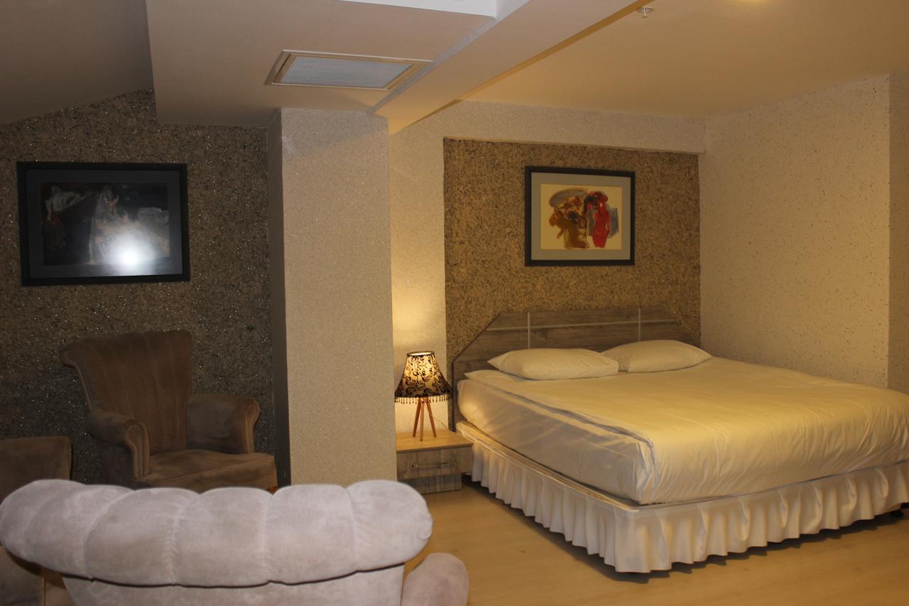 كوتاهيا Tavsanli Otel المظهر الخارجي الصورة
